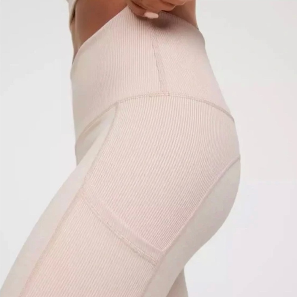 Offline by Aerie The Hugger Legging